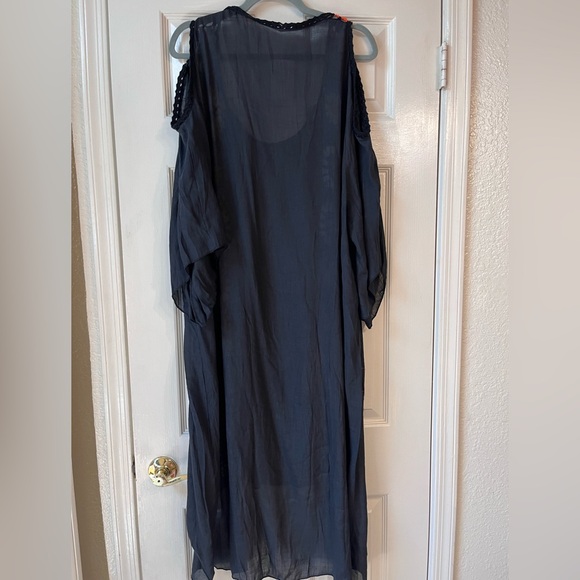 Chic Black Crochet Trim Swim Coverup - Picture 2 of 7